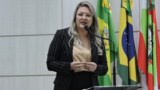 Vereadora defende mobilização pela educação e qualificação de jovens