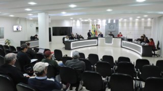 Legislativo aprova auxílio de R$ 50 mil para associação da Comunidade de Linha Santa Clara