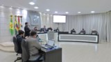 Legislativo aprova projeto que altera item de legislação sobre cargos e vencimentos no Governo Municipal