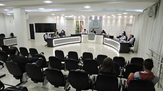 Câmara Municipal aprova parecer prévio do TCE-SC sobre contas de 2015 do ex-prefeito Geraldino Cardoso