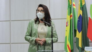 Vereadora pede ao governo melhoria de estradas do interior 