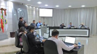 Legislativo aprova Projeto que autoriza celebração de convênio que trata da Política de Saneamento Básico
