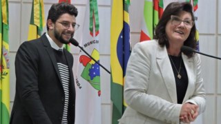 Titulares retornam ao plenário da Câmara Municipal de São Lourenço do Oeste